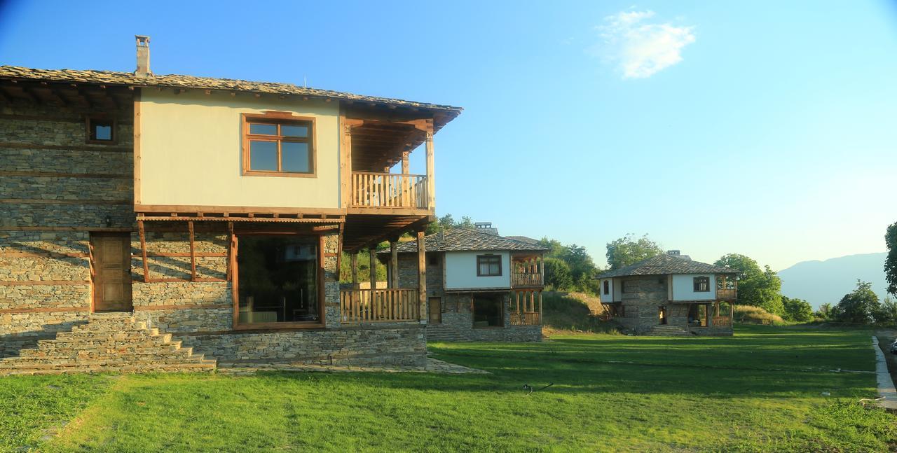 Leshten Guest Homes Exterior foto